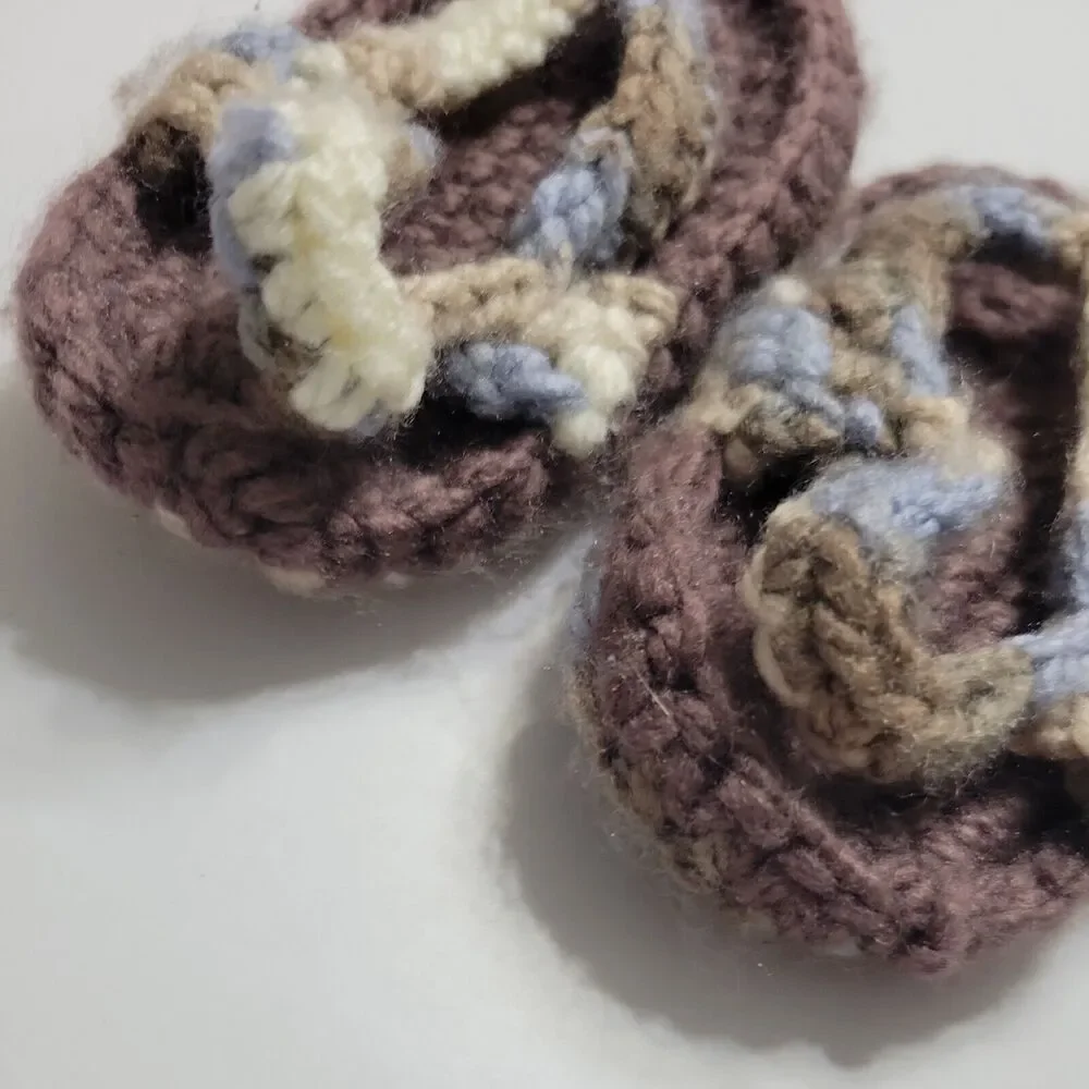 Hand Knit‎ Boys 5 House Shoes Blue Flip Flop Moccasin Yarn Sole Brown Boho Soft
